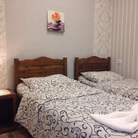 Meidani Guest House ティビリシ エクステリア 写真