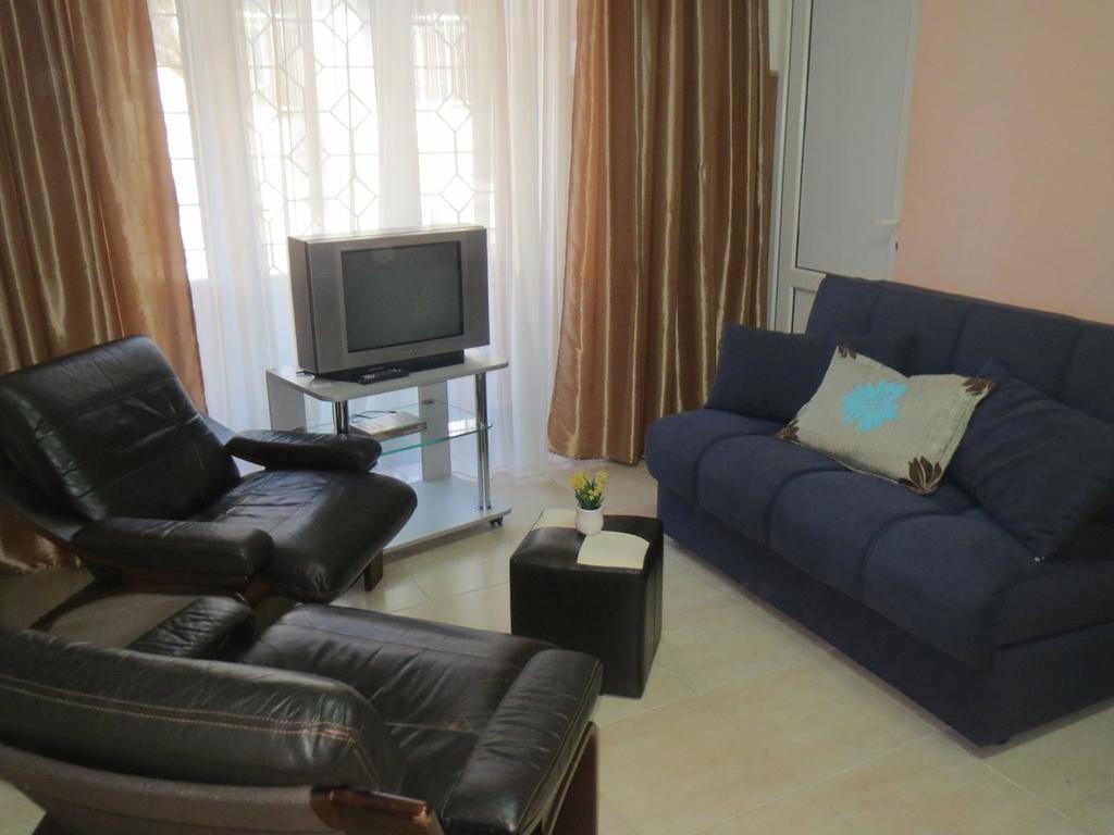 Meidani Guest House ティビリシ 部屋 写真
