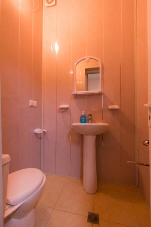 Meidani Guest House ティビリシ 部屋 写真