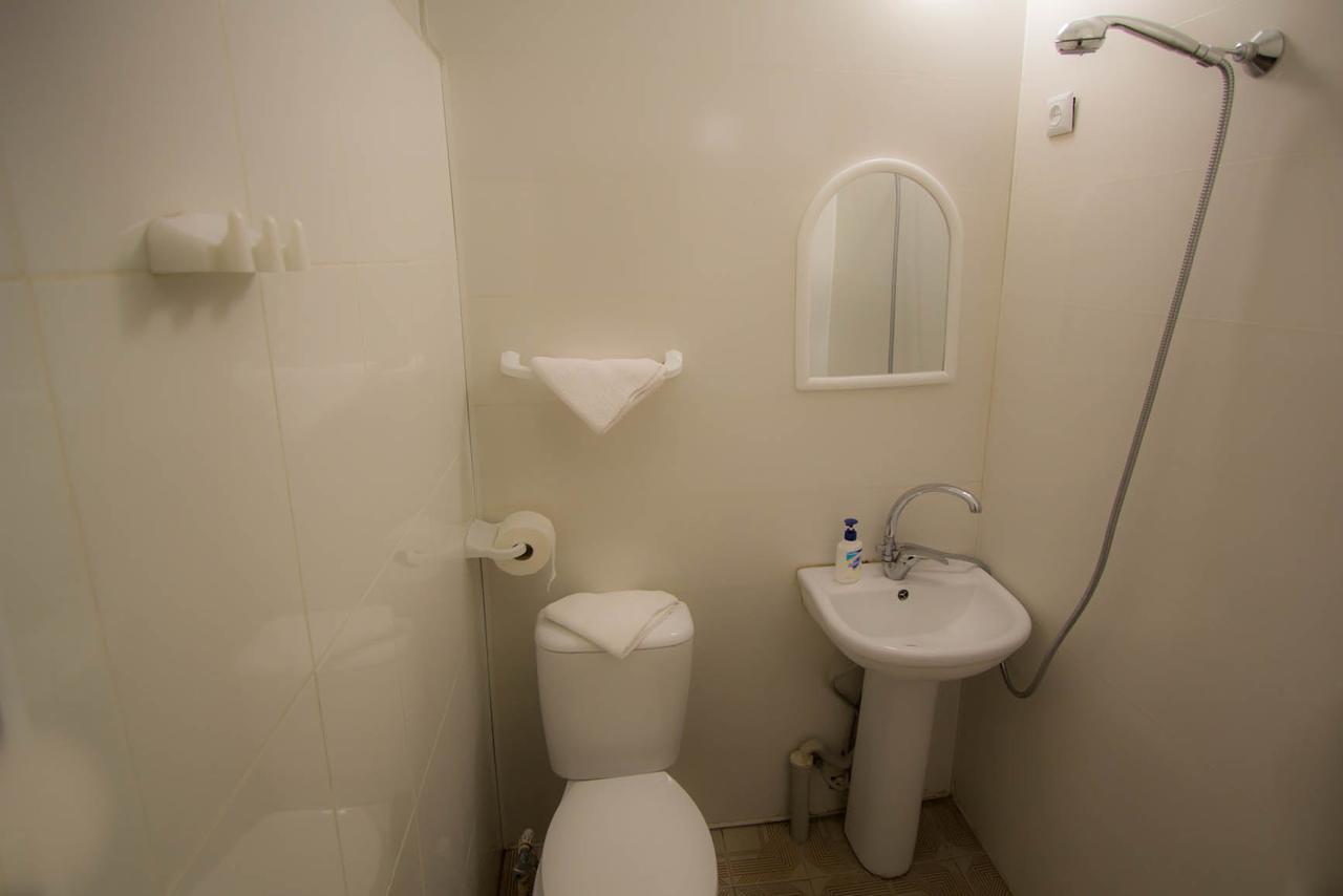 Meidani Guest House ティビリシ エクステリア 写真