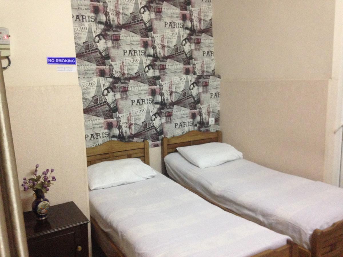 Meidani Guest House ティビリシ エクステリア 写真